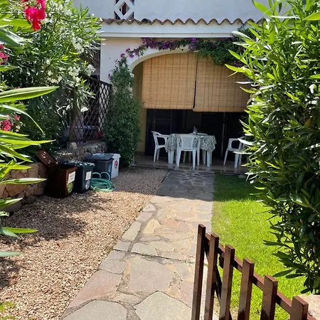 Incantevole Vicino A Tavolara Porto San Paolo (Sardinia)