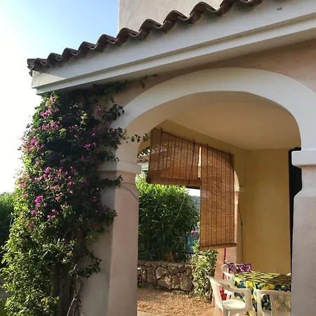 Incantevole Vicino A Tavolara Porto San Paolo (Sardinia)