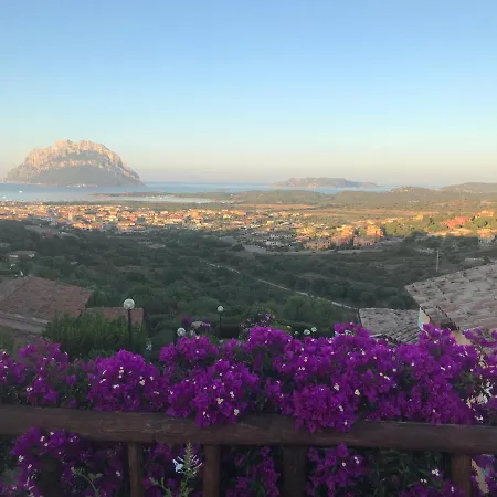 Tavolara Paradise شقة